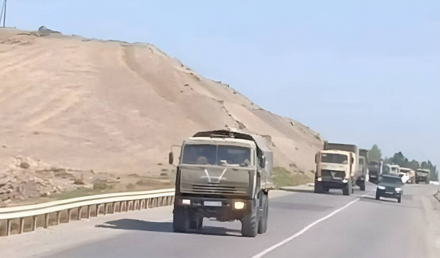 Армения и Азербайджан стянули войска к границам
