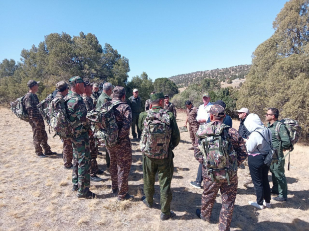 В Зааминском национальном природном парке проходит тренинг Министерства экологии и Лесной службы США