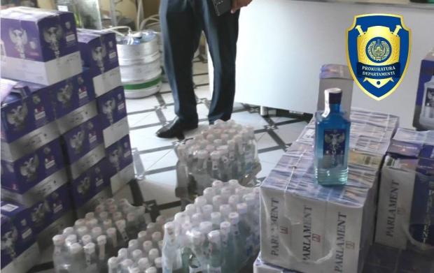 В Хорезмской области выявили магазин, в котором реализовывали контрафактный алкоголь