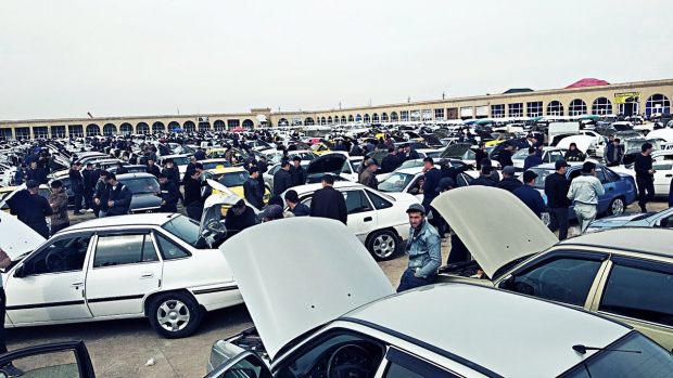ЦБ Узбекистана отреагировал на массовые автокредиты