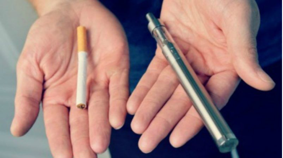 Новое исследование связывает запрет на ароматизированные вейпы с ростом уровня курения