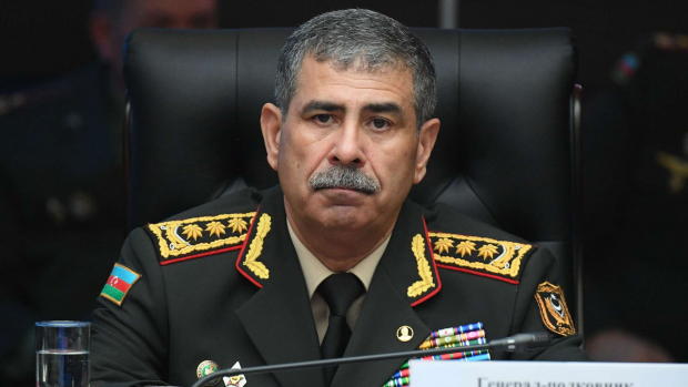 В Узбекистан прибыл министр обороны Азербайджана