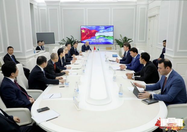 И.о. хокима Ташкента Шавкат Умурзаков встретился с делегацией провинции Аньхой Китайской Народной Республики