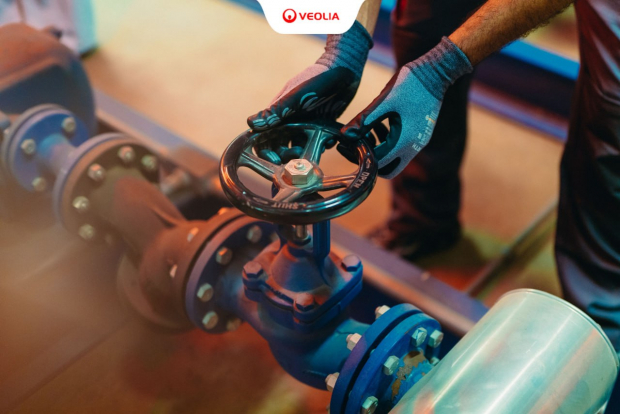 В связи с аварийными работами в двух районах Ташкента прекращена подача горячей воды