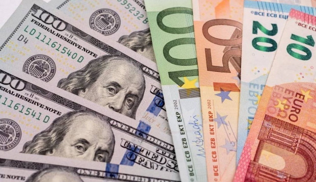 В Узбекистане значительно подорожали все иностранные валюты