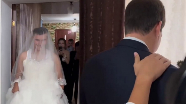Узбекистанец надел свадебное платье и пожалел об этом — видео
