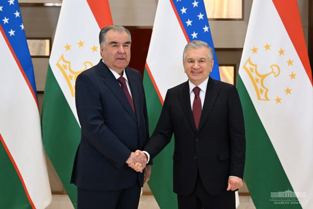 Шавкат Мирзиёев провёл переговоры с Президентом Республики Таджикистан Эмомали Рахмоном