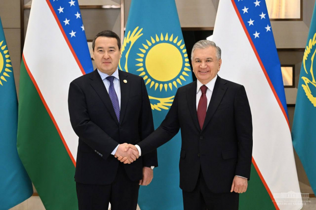 Шавкат Мирзиёев принял Премьер-министра Республики Казахстан