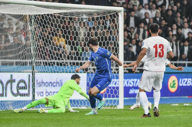 Сборная Ирана впервые пропустила два гола от Узбекистана