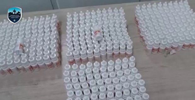 Трижды судимая жительница Ташкентской области занималась сбытом психотропных препаратов и пиротехники