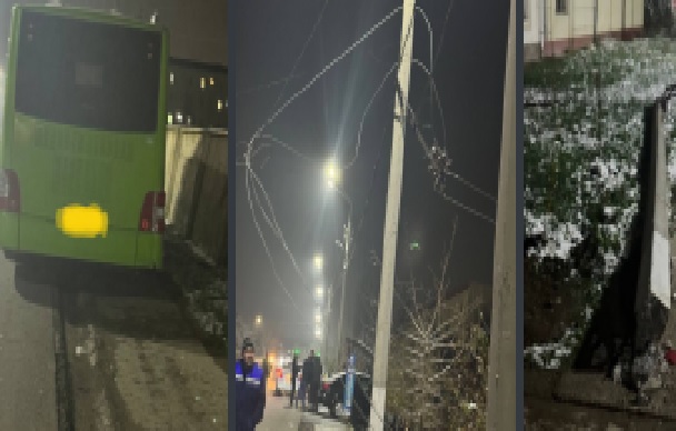 В Мирзо-Улугбекском районе жители двух махаллей остались без электричества из-за ДТП