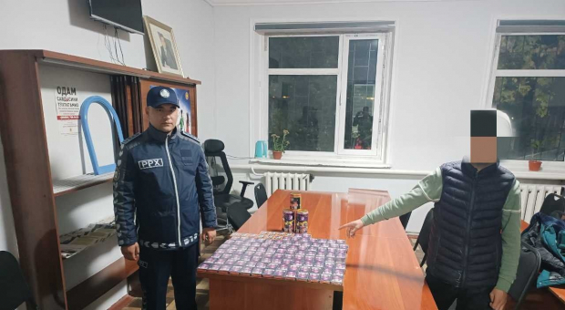 В Ферганской области сотрудники ППС выявили у подозрительного гражданина пиротехнику