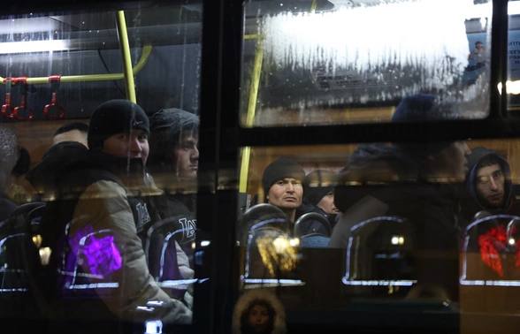 В Санкт-Петербурге в новогоднюю ночь задержали около трёх тысяч трудовых мигрантов