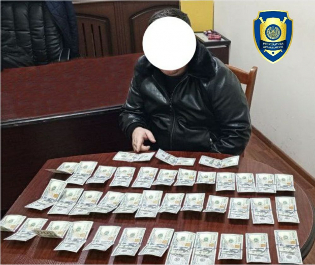 В Сырдарье злоумышленник попросил $4000 за перевод в ВУЗ Узбекистана