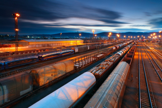 Казахстан увеличил железнодорожные перевозки в Узбекистан на 29%