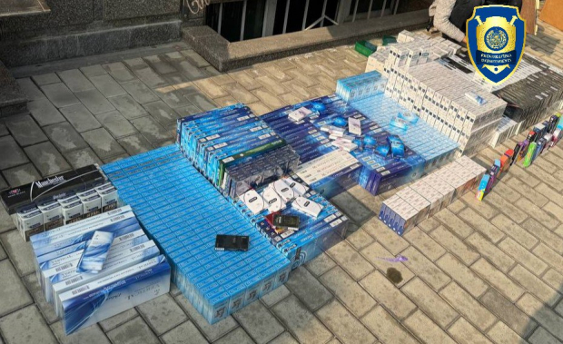 Рядом с центральным дехканским рынком в Фергане предотвращена реализация контрабандных сигарет