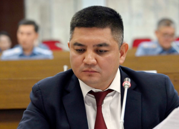 В Кыргызстане арестовали депутата, который хотел заказать убийства у «Салимбая»