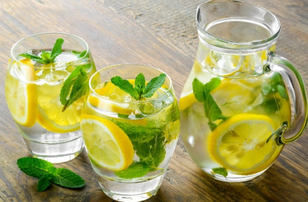 Что будет, если пить лимонную воду каждое утро?