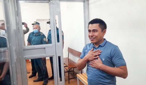 В Узбекистане блогеру Отабеку Сатторий смягчили наказание, он выпущен на свободу