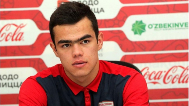 В Иране произошел скандал из-за трансфера узбекского полузащитника Остона Урунова