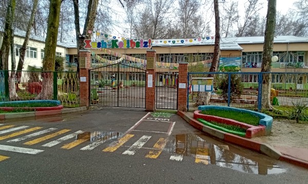 Какие дети попадают в льготный перечень при приёме в детский сад в Узбекистане?