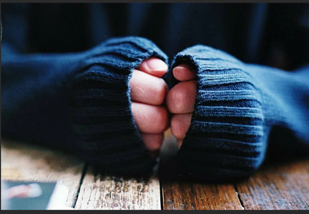 Холодные руки могут быть признаком проблем со здоровьем