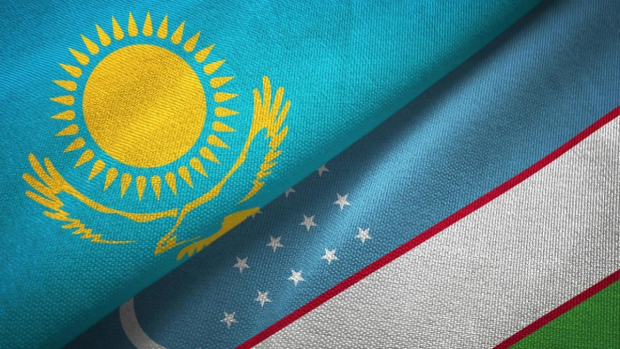 Переводы денег из Узбекистана в Казахстан резко сократились