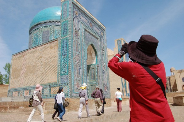 По итогам первых двух месяцев 2024 года туристический поток в Узбекистан вырос на 12%