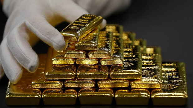 В Узбекистане цена на золото продолжает бить рекорды