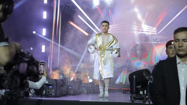 Узбекский боксер Хасанбой Дусматов за один бой в Ташкенте заработал крупную сумму
