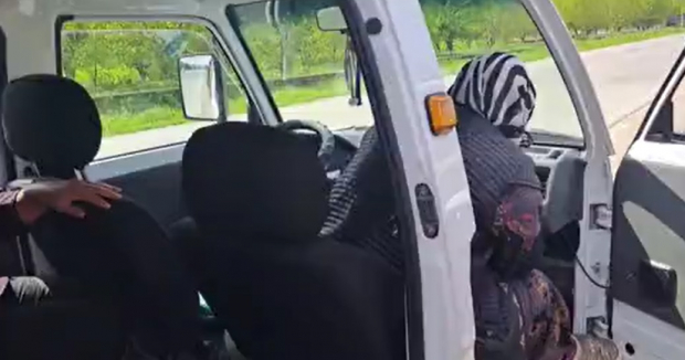 В Джизакской области водитель автомобиля «Damas» перевозил 15 пассажиров - видео