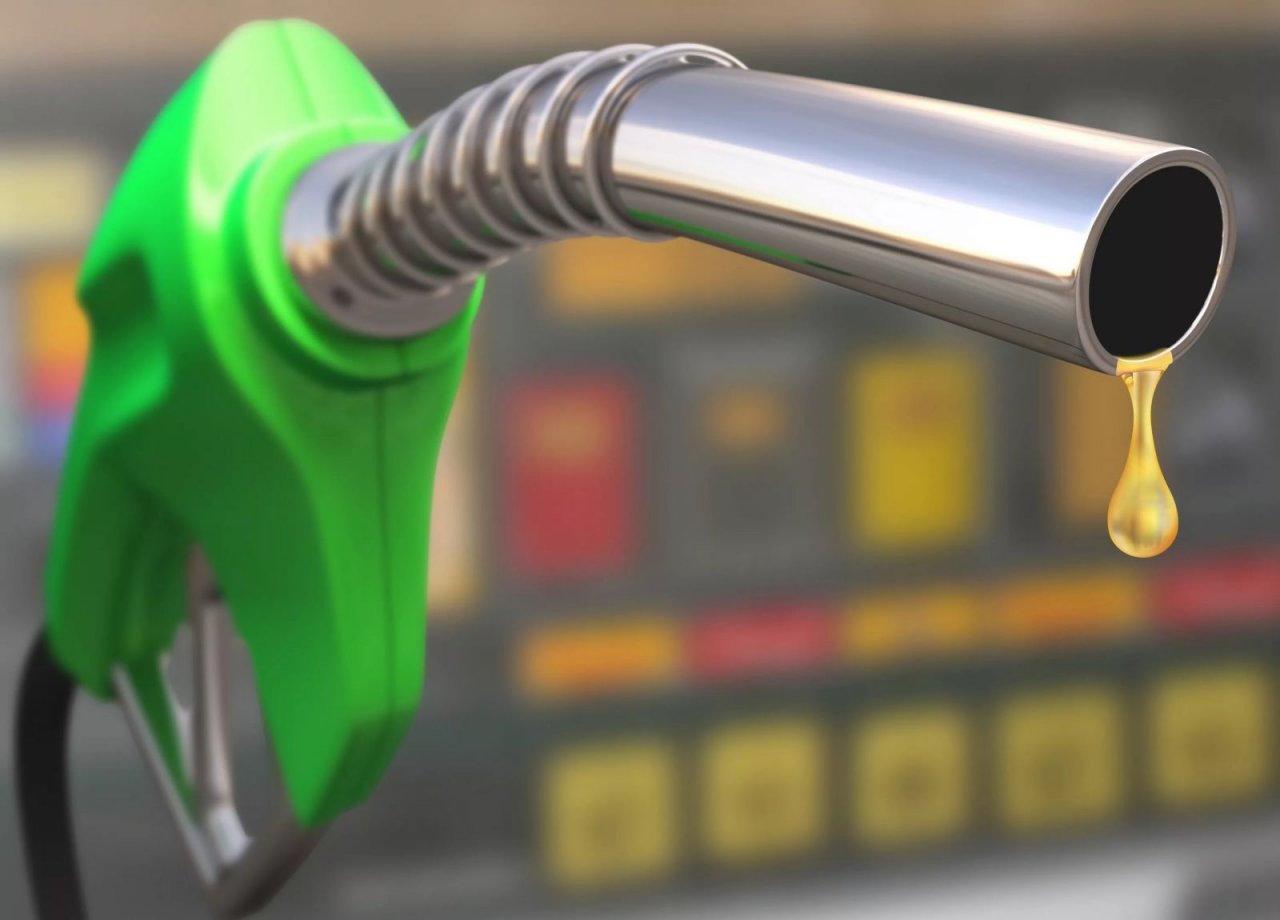 В Узбекистане с начала года сократилось производство бензина, угля и нефти