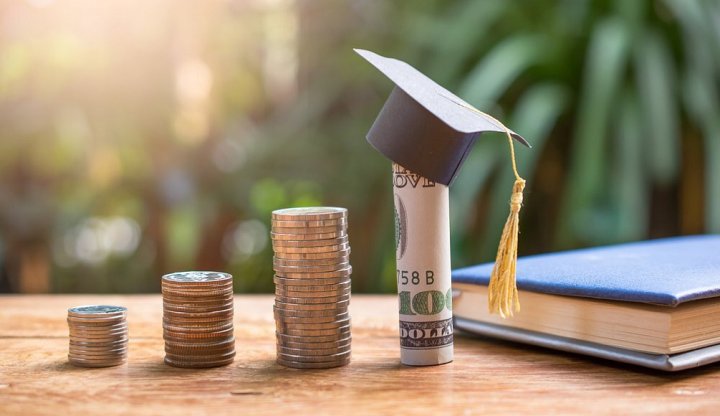 Ставка на текстиль и образование: как Узбекистан планирует привлечь $50 млрд инвестиций в 2026 году