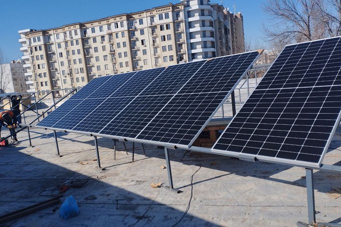 С 1 февраля в Узбекистане стартует выдача субсидий на солнечные панели для нуждающихся семей