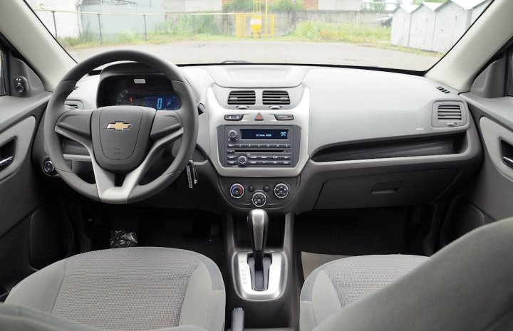 В Узбекистане рассказали, жители какого региона больше всего покупали авто